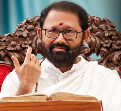 gurudev praying